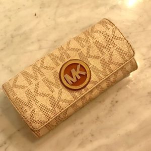 Michael Kors Logo Tri-Fold Wallet
